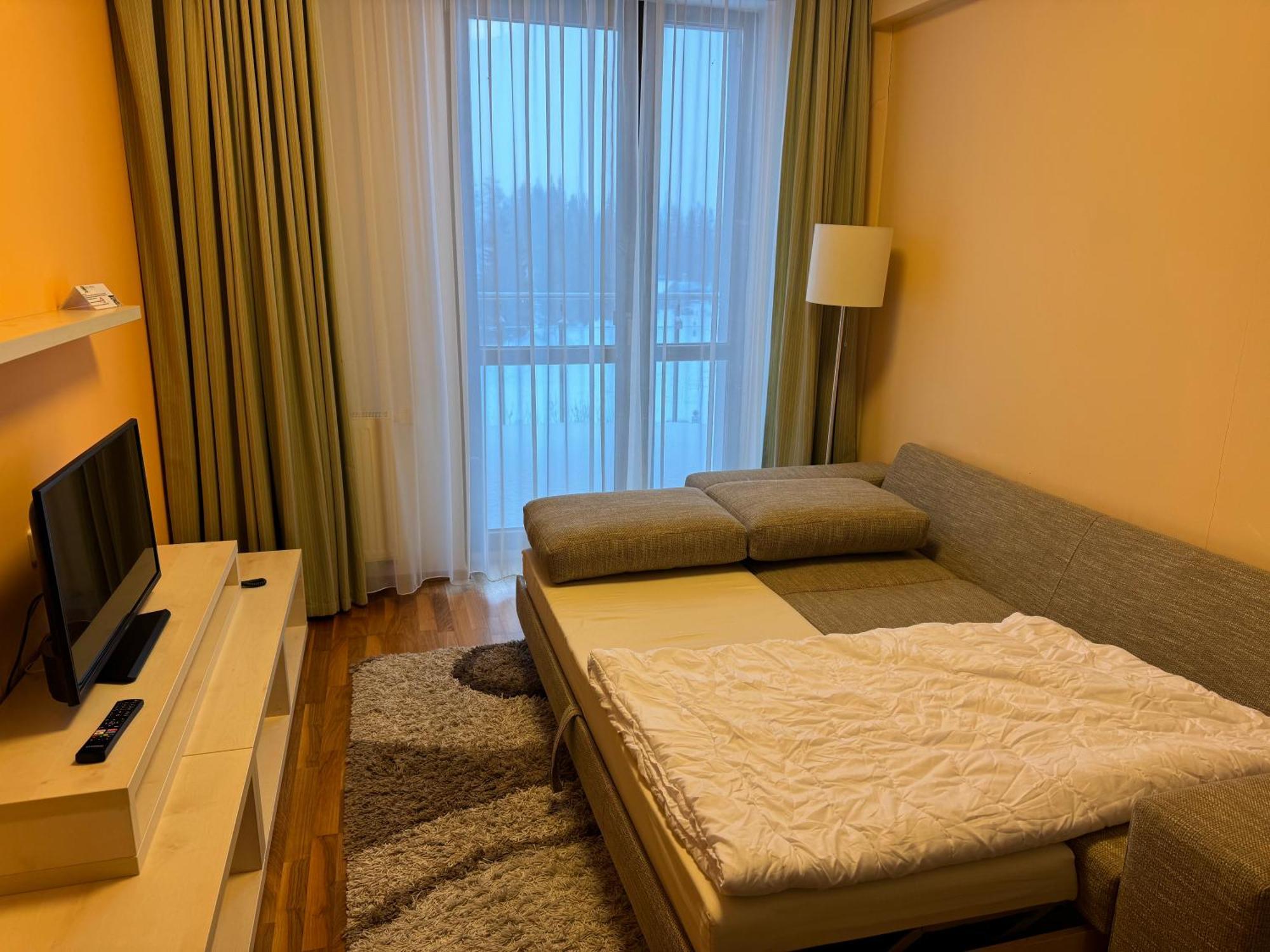 Apartment With Mountain View In Hotel Crocus, Štrbské Pleso Exterior foto